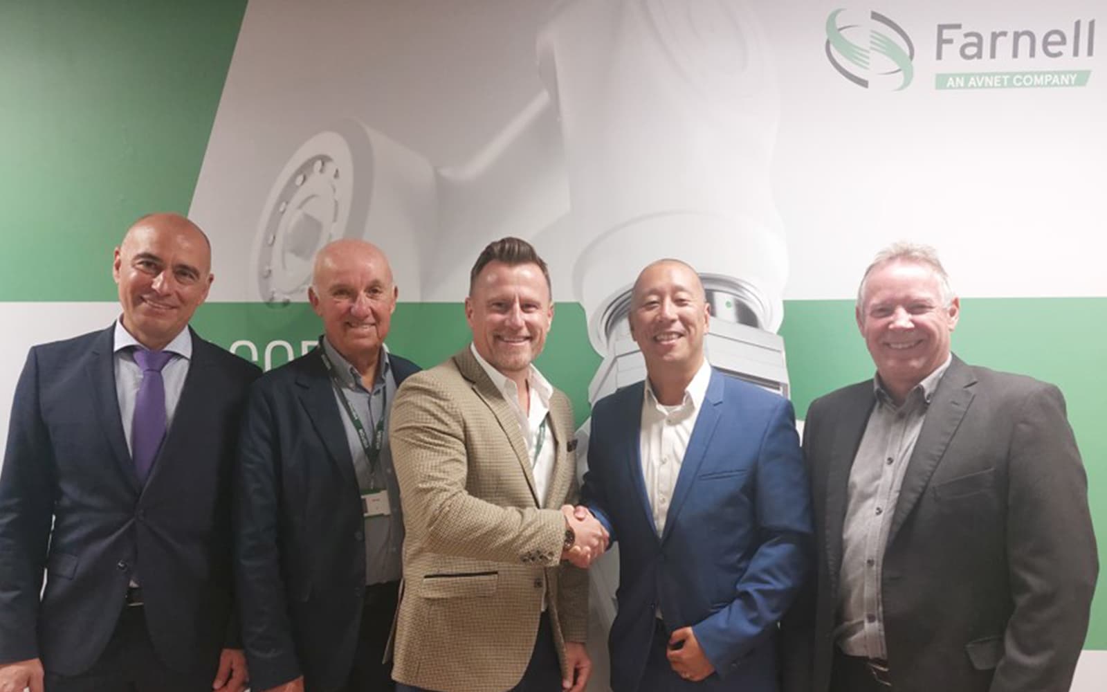 (left to right): Albert Andreev, Commercial Manager Europe Fulham, Mike Fawkes, Director and Investor Fulham, Antony Corrie, CEO Fulham, Jose Lok, Global Product Category Director – Onboard Components & SBC Farnell, and Steve Hallgate, Global…