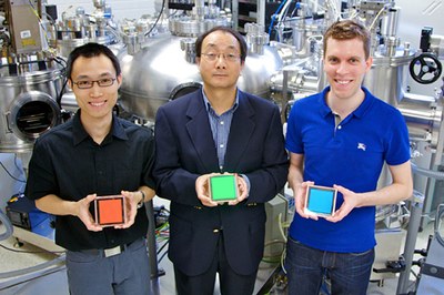The research team that developed the “Cl-OLED” (left to right): Zhibin Wang (PhD Candidate), Professor Zheng-Hong Lu, and Michael Helander (PhD Candidate + Vanier Canada Graduate Scholar) hold their Cl-ITO enabled OLED devices