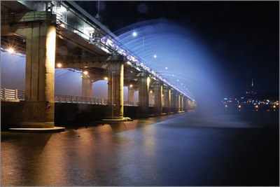 LEDs lighting up Banpo Bridge in Seoul, South Korea.
